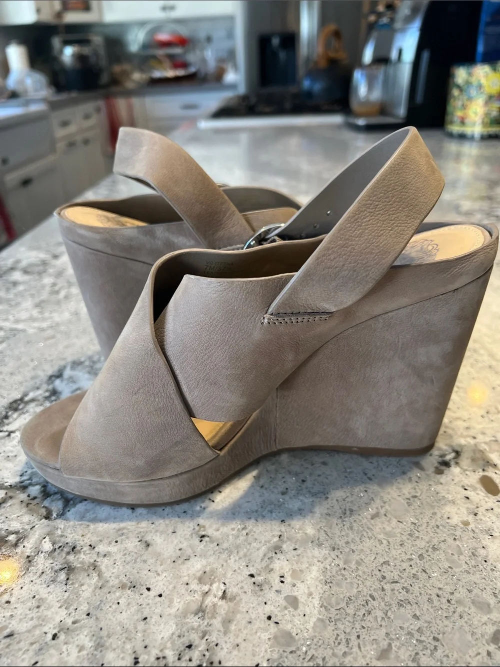 Vince Camuto Iteena Taupe Suede Wedge Sandals Size 7 EUC